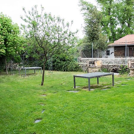 Apartamentos Rurales Alvado Тамахон Экстерьер фото