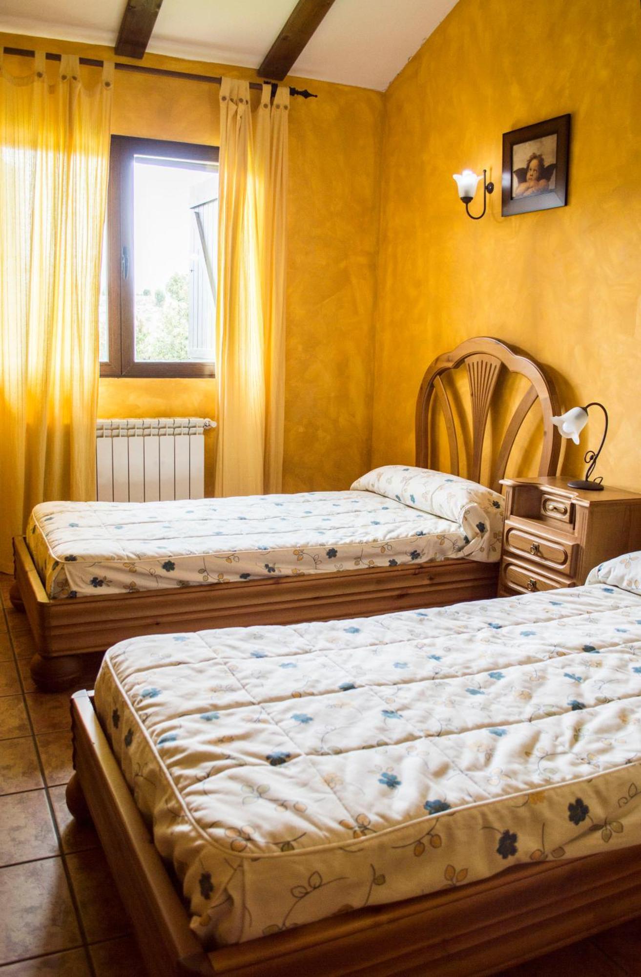 Apartamentos Rurales Alvado Тамахон Экстерьер фото